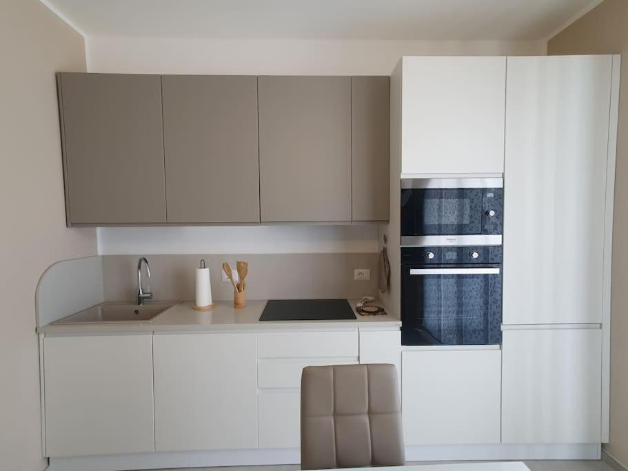 Apartamento Lecci Al Mare San Vincenzo Exterior foto