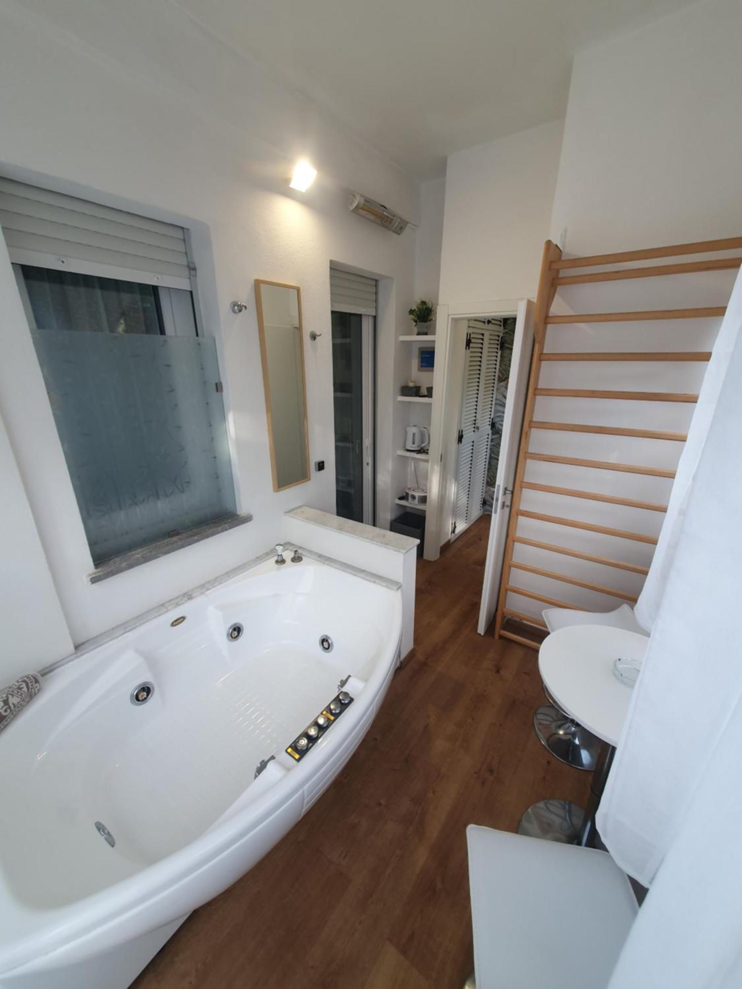 Apartamento Lecci Al Mare San Vincenzo Exterior foto